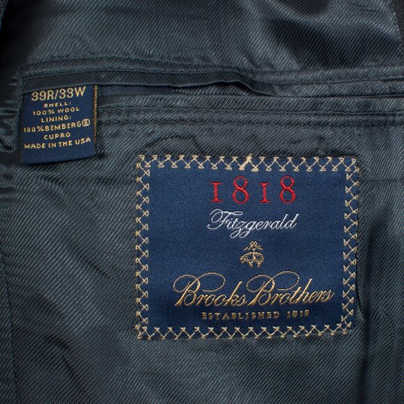 Classic Gray Pinstripe Men's Blazer - Picture 5 of 9